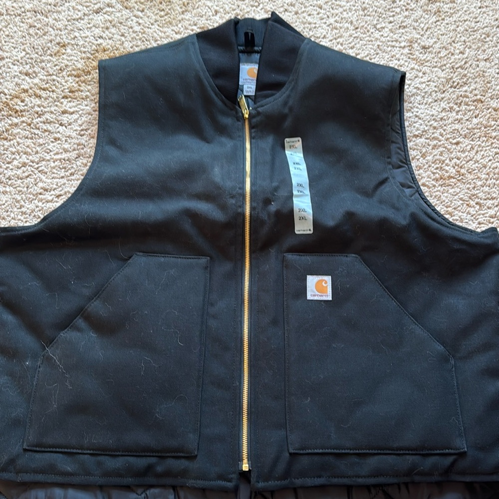 Men’s Carhartt vest